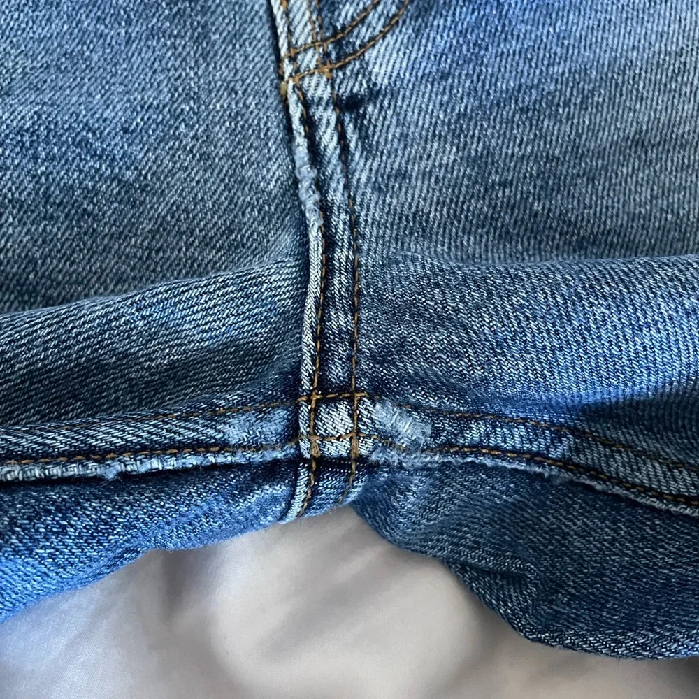 Redone High Rise Ankle Crop - Picture 7 of 8